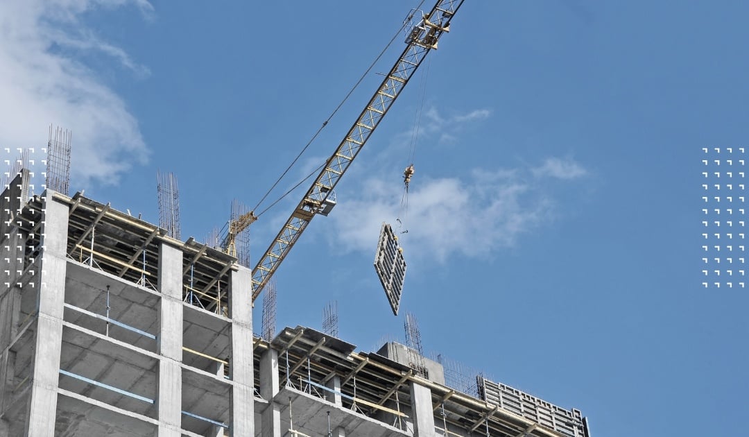 Common OSHA Violations With Cranes in Construction and How To Avoid Them